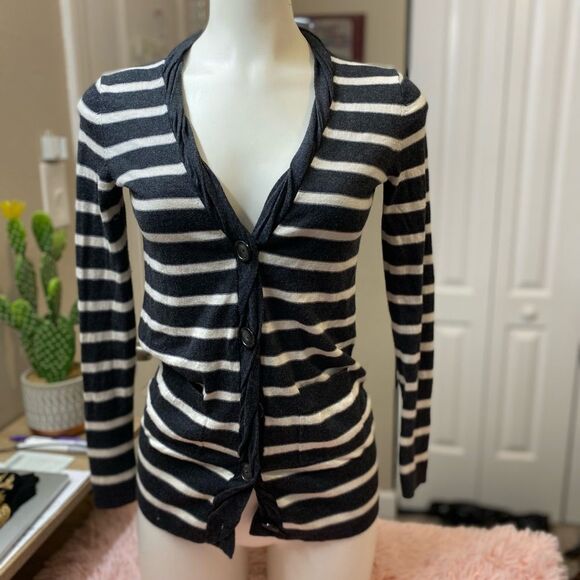 Banana Republic Stripped cardigan size XSmall - Picture 1 of 4